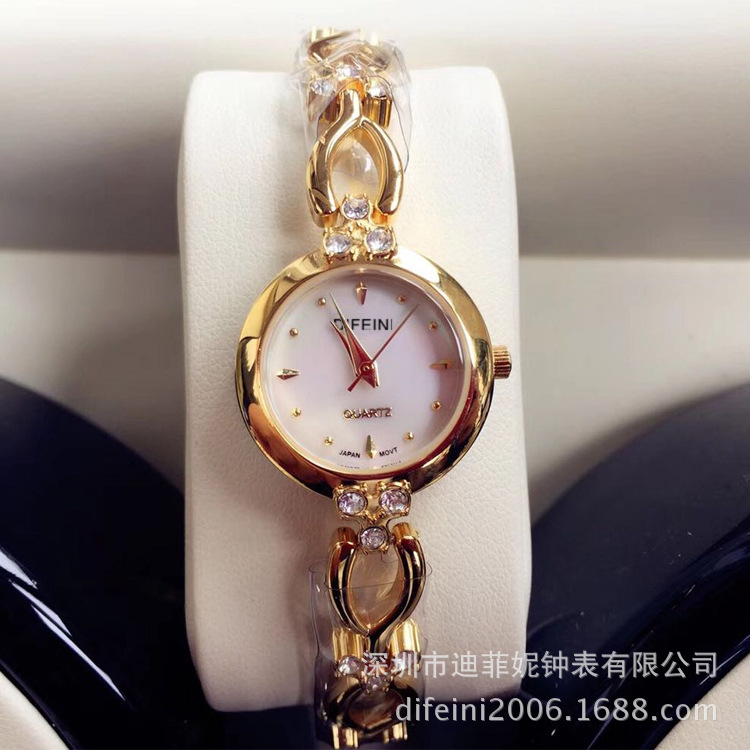 迪菲妮女士手表日韩时尚手表防水石英表 专业OEM厂家可来图样定制 1