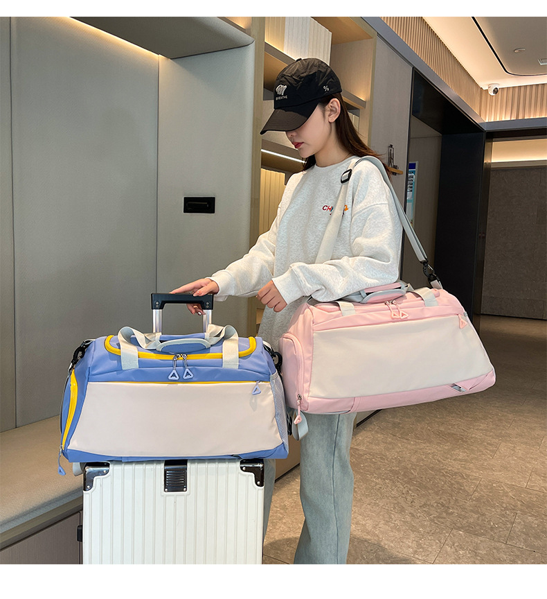 现货批发件多件优惠四种背法旅行包大容量短途行李袋运动健身包轻 3