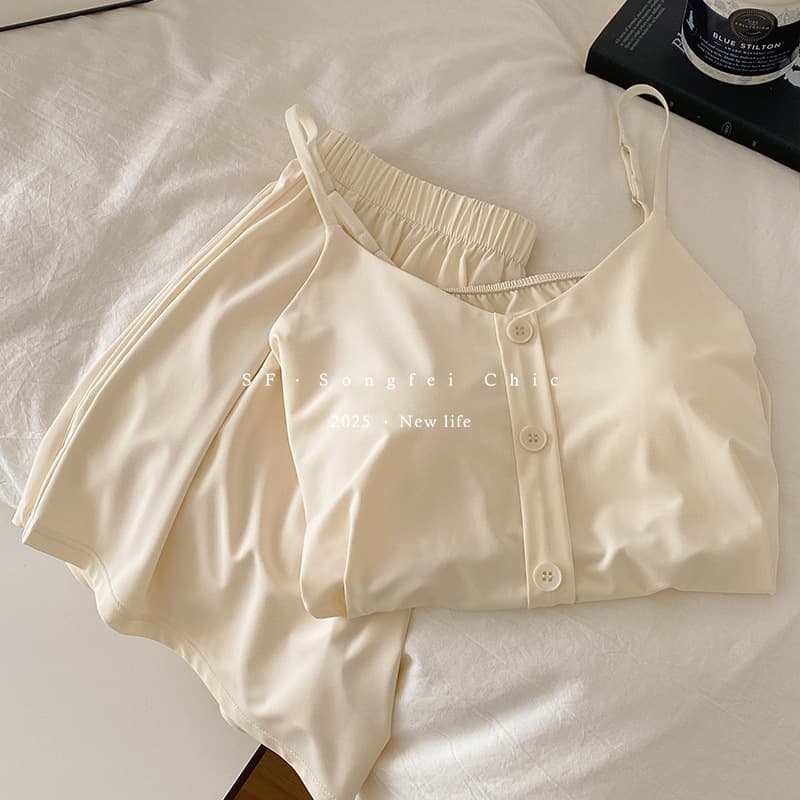 带胸垫纽扣冰皮吊带短裤睡衣套装夏季新款冰丝可调节家居服二件套