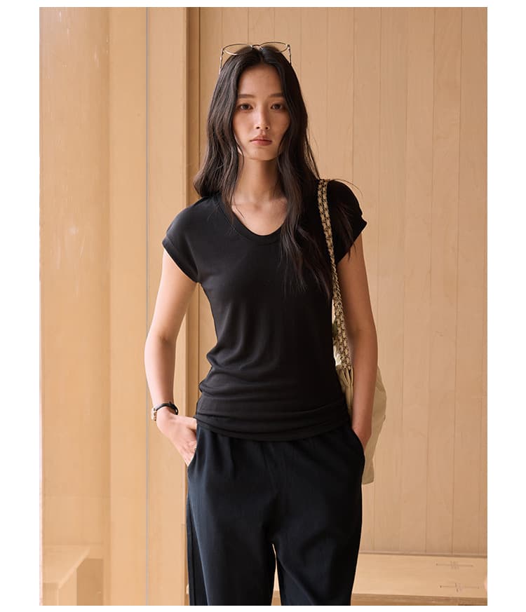 黛嘉雯夏季蚕丝羊毛短袖T恤女天丝莫代尔鹅蛋脸修身显瘦落肩上衣 28