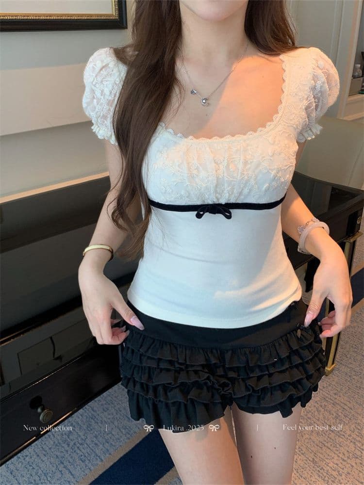 简漫妮 法式蕾丝泡泡袖短袖t恤女士夏季辣妹纯欲修身显瘦方领上衣