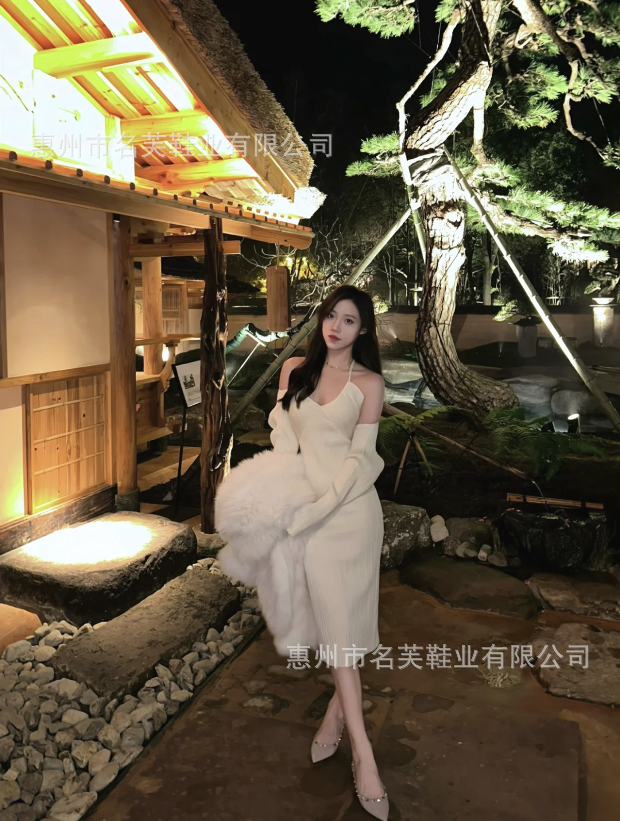严选高版本~华伦铆钉尖头平底鞋浅口单鞋女2026新款裸色柳钉女鞋 2