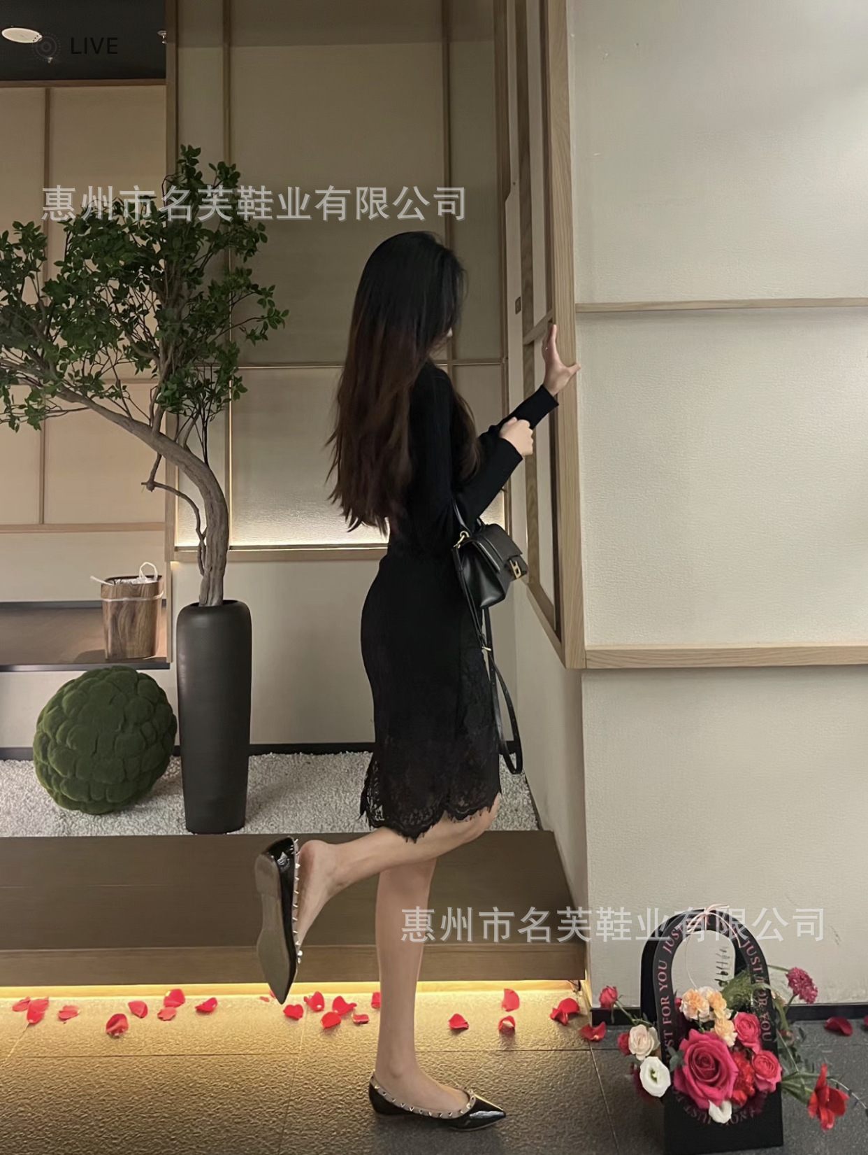 严选高版本~华伦铆钉尖头平底鞋浅口单鞋女2026新款裸色柳钉女鞋 5
