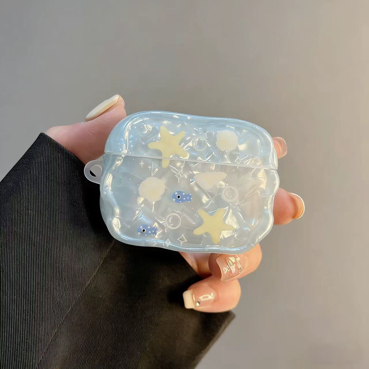 日本Eumeya夏日贝壳星星小鱼适用airpodspro3保护套苹果3代4代无线蓝牙耳机壳可爱airpods4挂绳简约保护壳