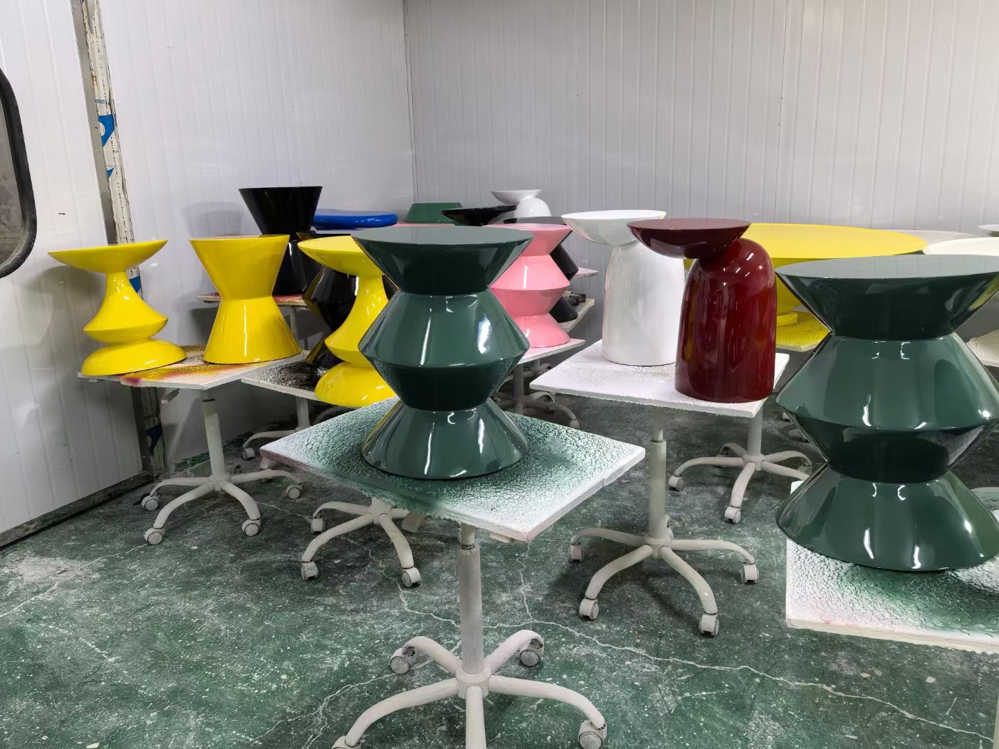 跨境批发现代轻奢异形酒店民宿茶几桌设计师客厅圆形玻璃茶几角几 10