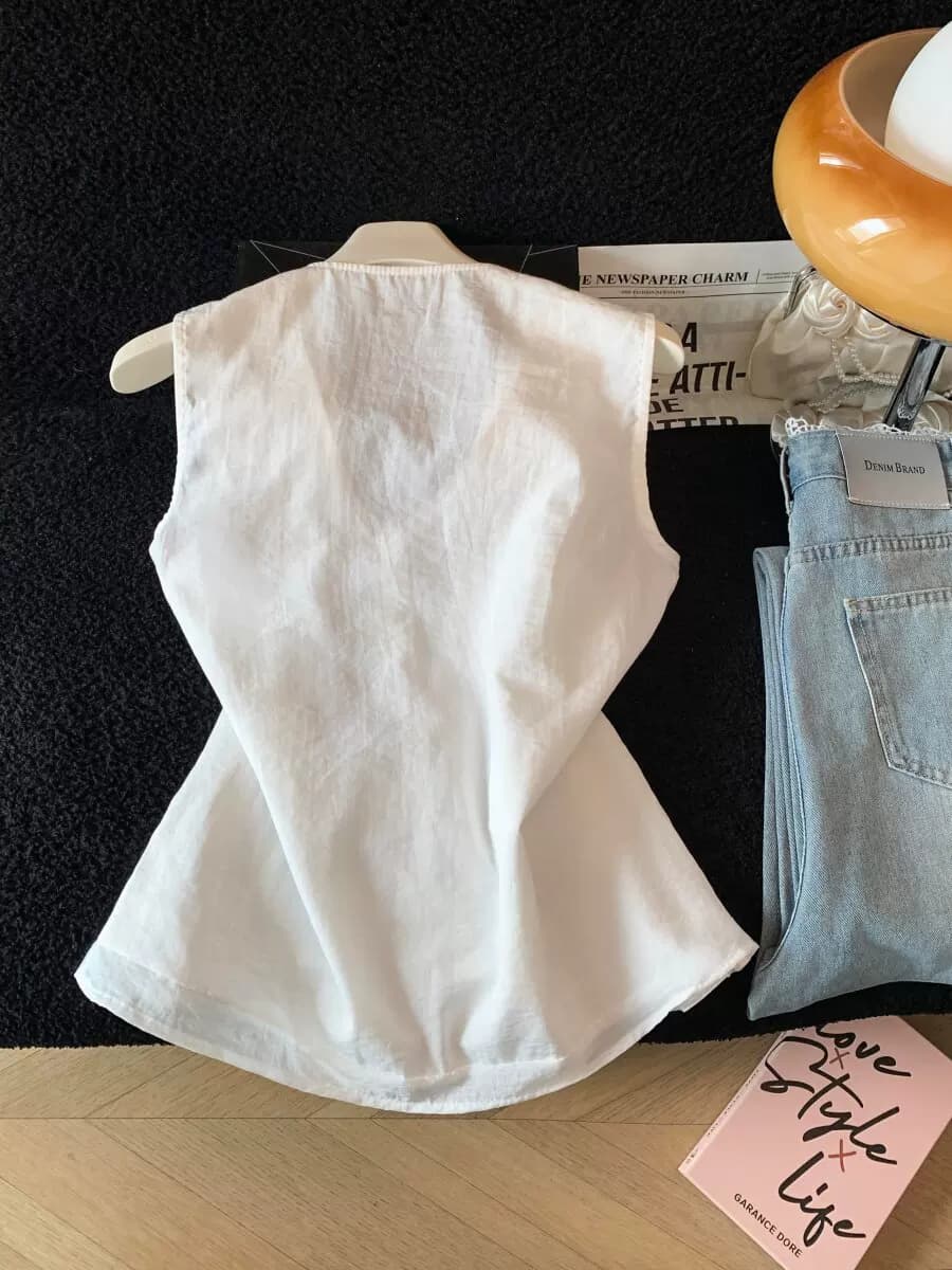 法式小资花边v领背心衬衫女夏季设计感小众无袖遮肉宽松白色上衣 8