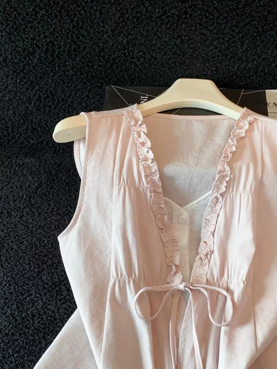 法式小资花边v领背心衬衫女夏季设计感小众无袖遮肉宽松白色上衣 11