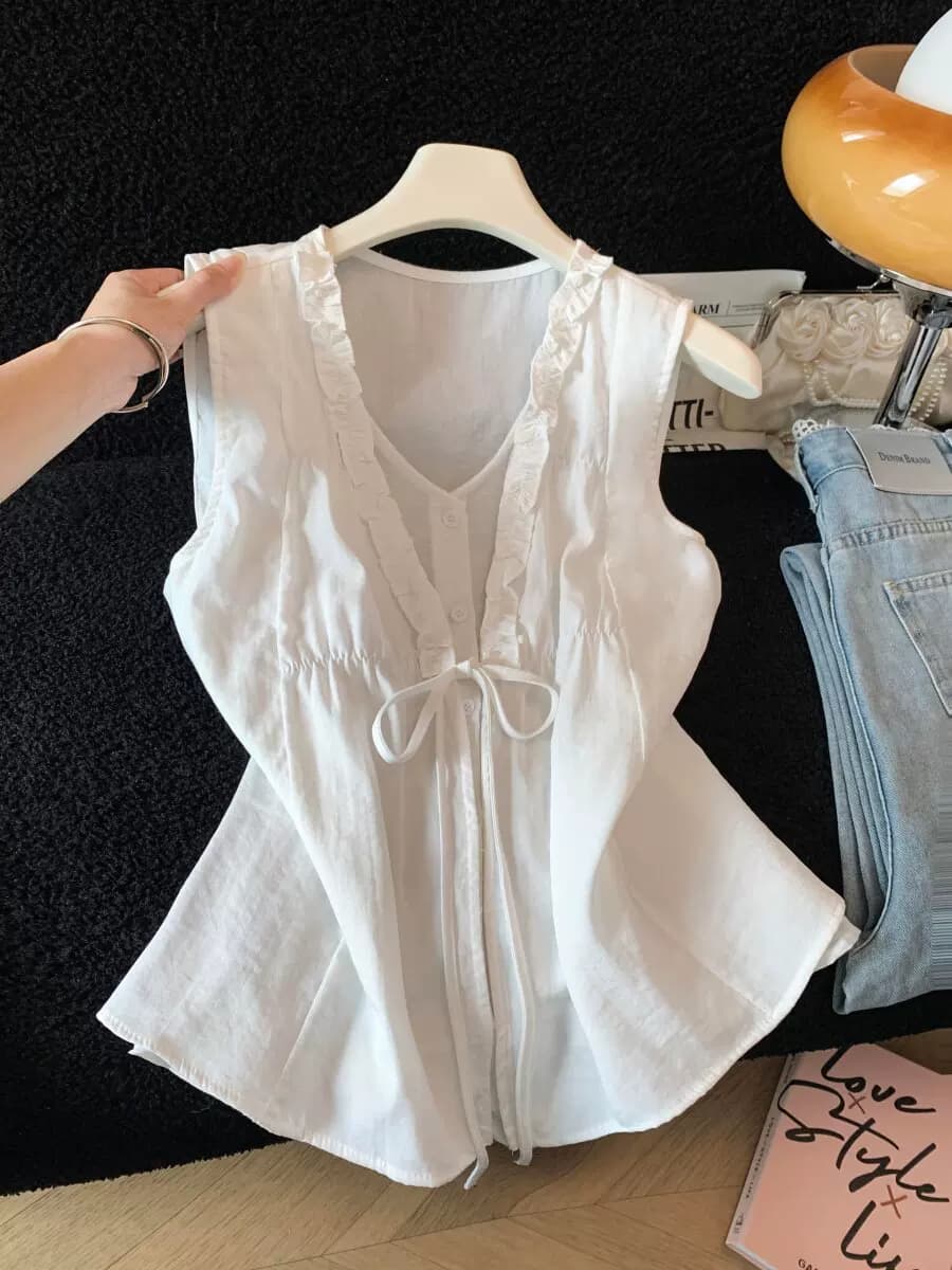 法式小资花边v领背心衬衫女夏季设计感小众无袖遮肉宽松白色上衣 7